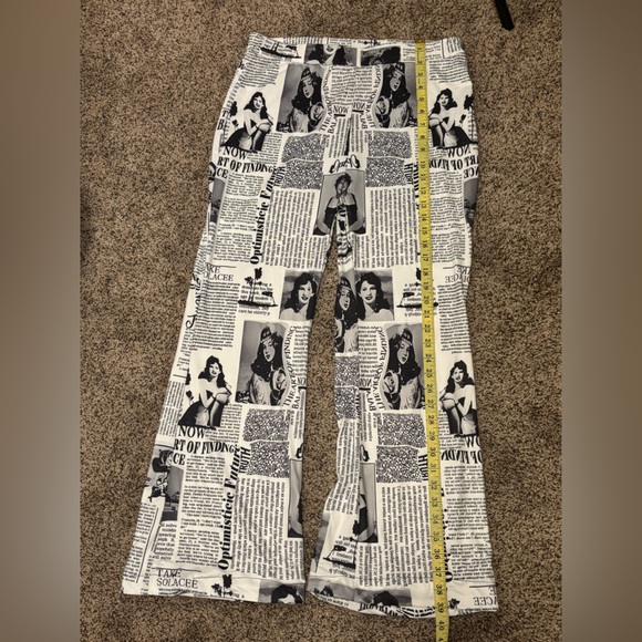 Women’s Trousers in Black and White Newspaper Print. Size Large Handmade - Picture 6 of 9
